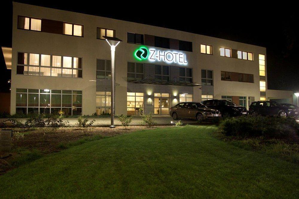 Z-Hotel Business & Spa Otwock Exteriér fotografie