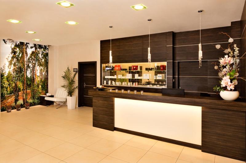 Z-Hotel Business & Spa Otwock Exteriér fotografie